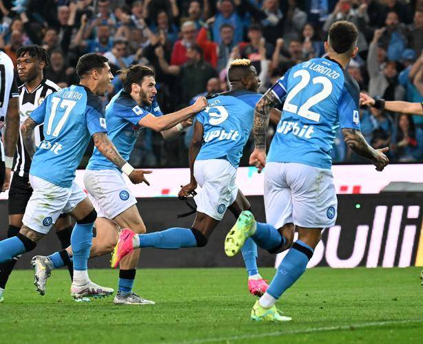 瓜帅：在伯纳乌很难踢，只要出现一次失误，皇马就能要你命（瓜迪奥拉：伯纳乌凶险，一次失误就可能遭皇马致命打击）