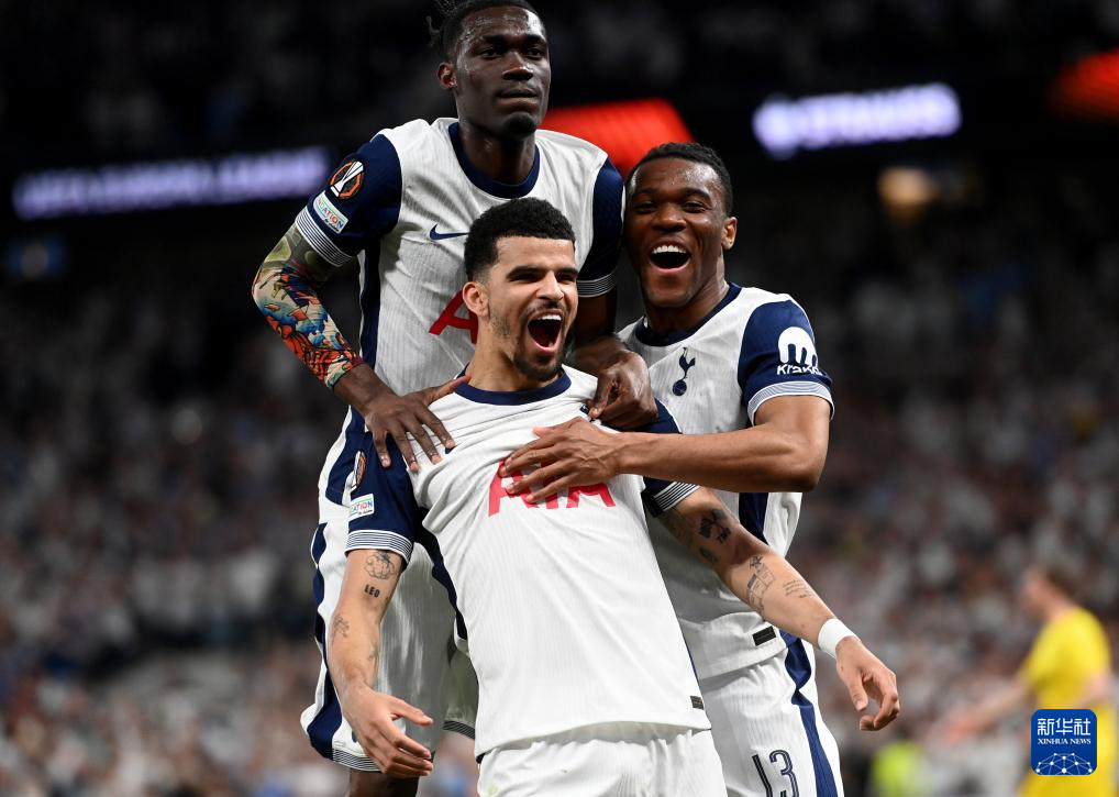 都体：弗拉霍维奇遭遇左腿拉伤，预计将缺阵至今年年底（都灵体育报：弗拉霍维奇左腿拉伤，预计休战至今年底）