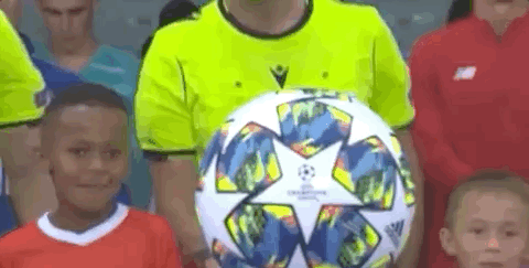 篮球湖人客场取胜，球迷直呼不容易