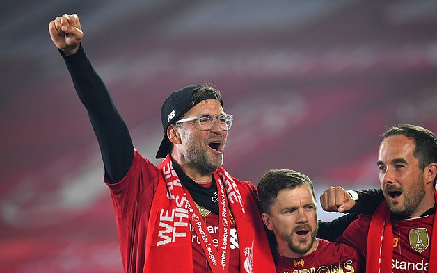 点球大战十人温哥华白浪6-5洛杉矶晋级四强，孙兴慜双响+失点（点球定胜负，十人温哥华白浪6-5淘汰洛杉矶进四强，孙兴慜梅开二度仍失点）