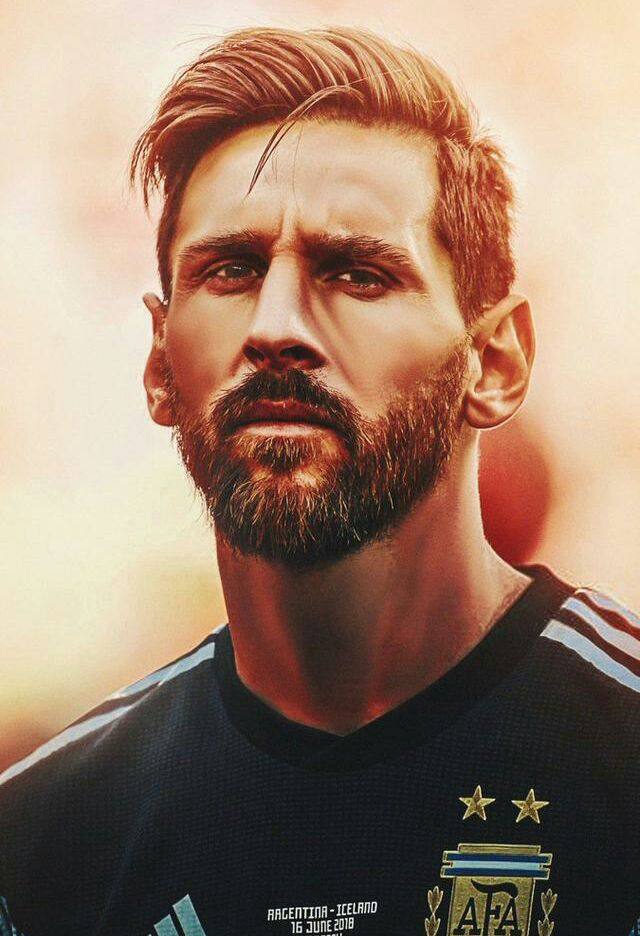 邮报：梅努希望冬窗离开曼联，有12家俱乐部对他感兴趣（邮报：梅努意欲今冬离开曼联，12家球队有意引进）