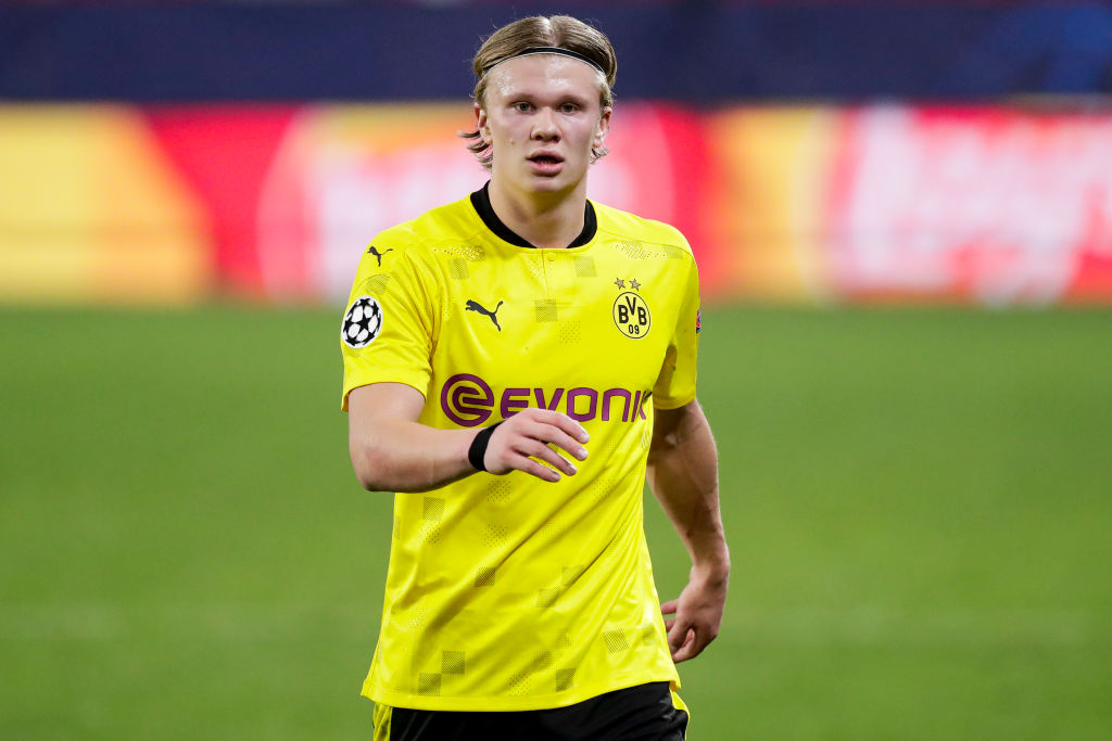 会师美职联决赛，梅西过往面对穆勒3胜7负处于下风（美职联决赛相逢：梅西对穆勒历史战绩3胜7负，处于劣势）