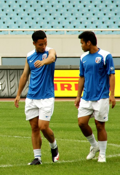 拜仁超级逆转震惊全场（拜仁上演惊天逆转，全场沸腾）