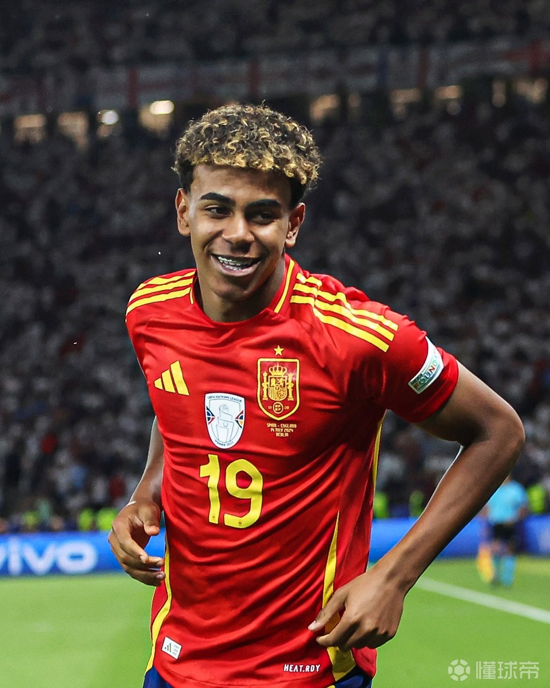 媒体人建言邵佳一：必须年轻化，在场上要争主动权和快节奏（媒体人建议邵佳一：球队需年轻化，比赛中要抢主动打快节奏）