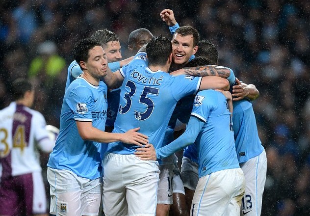 为冰雪赴一座城丨解锁冬日限定快乐（向雪而行赴一城丨开启冬日限定欢愉）